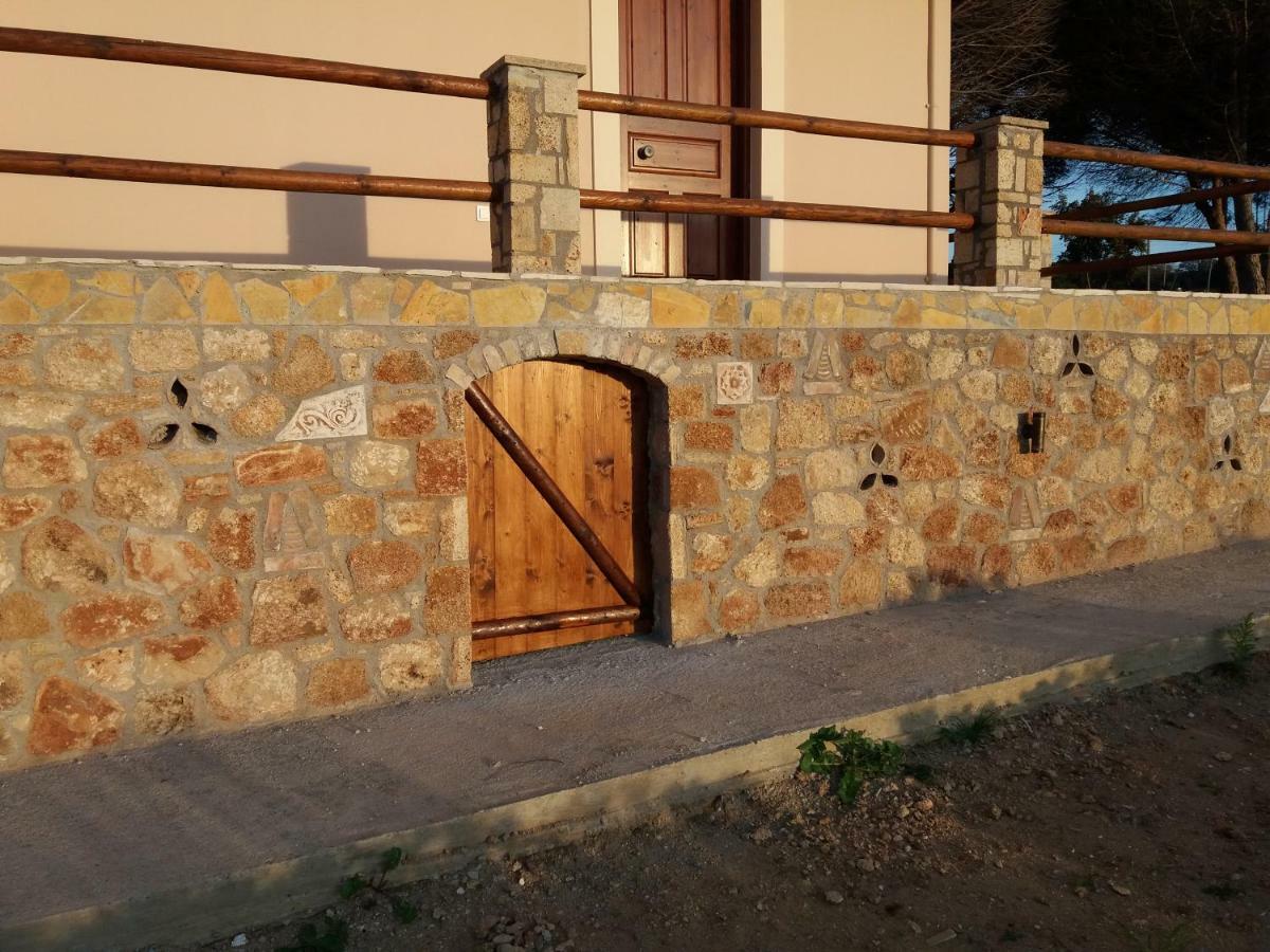 Armiriki Apartments Korakochori ภายนอก รูปภาพ